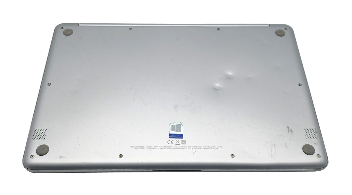 Ordinateur portable Samsung NP900X5T 15" i7 8e génération 16 Go RAM 256 Go SSD GeForce MX150