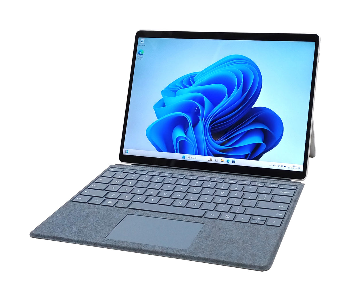 Microsoft Surface Pro 8, Core i5 11e génération, 8 Go de RAM, 256 Go de SSD, 13 pouces