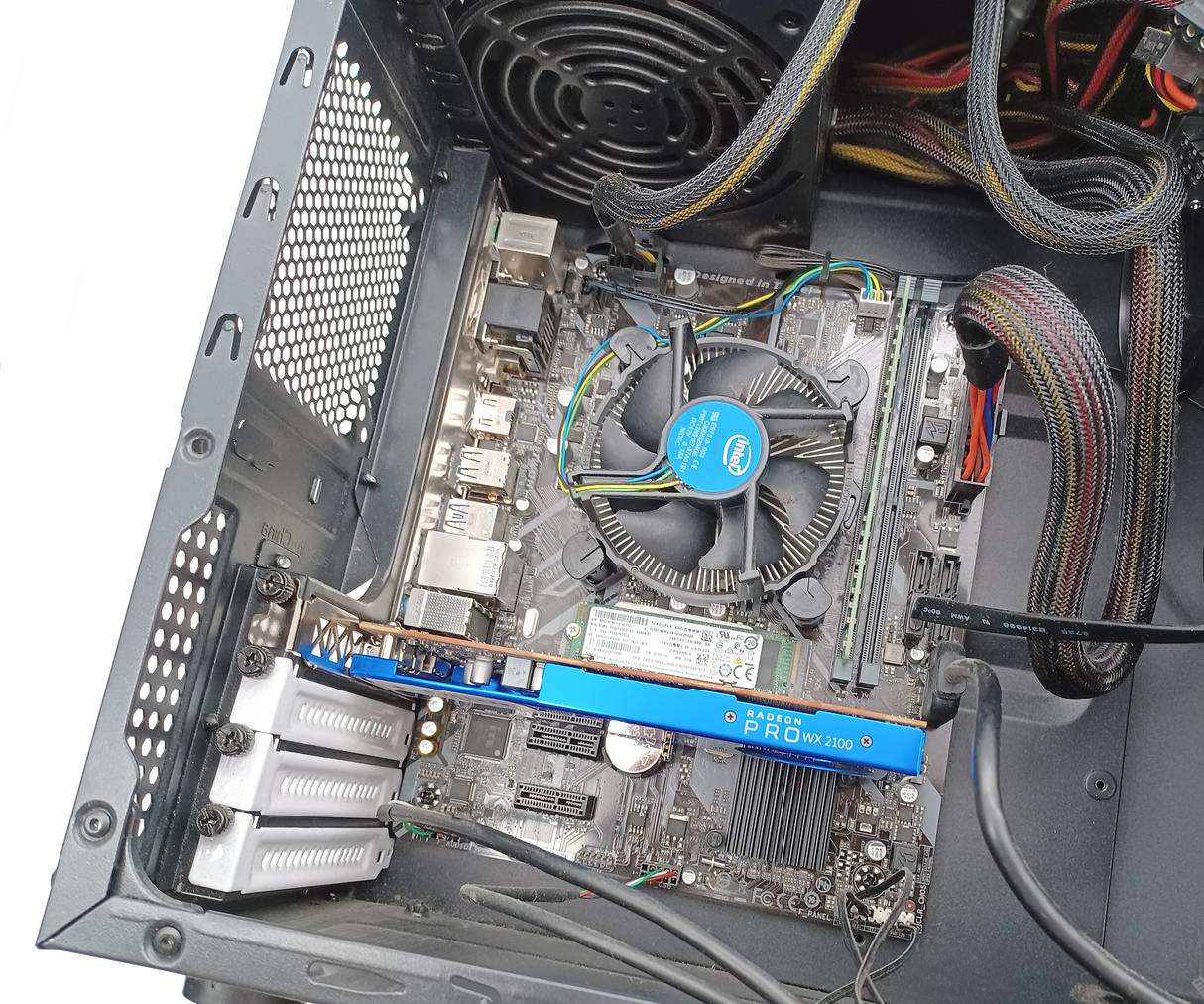 Intel 8th Generation PC: i5 CPU, 8GB RAM, 256GB SSD, AMD GPU, Windows 11