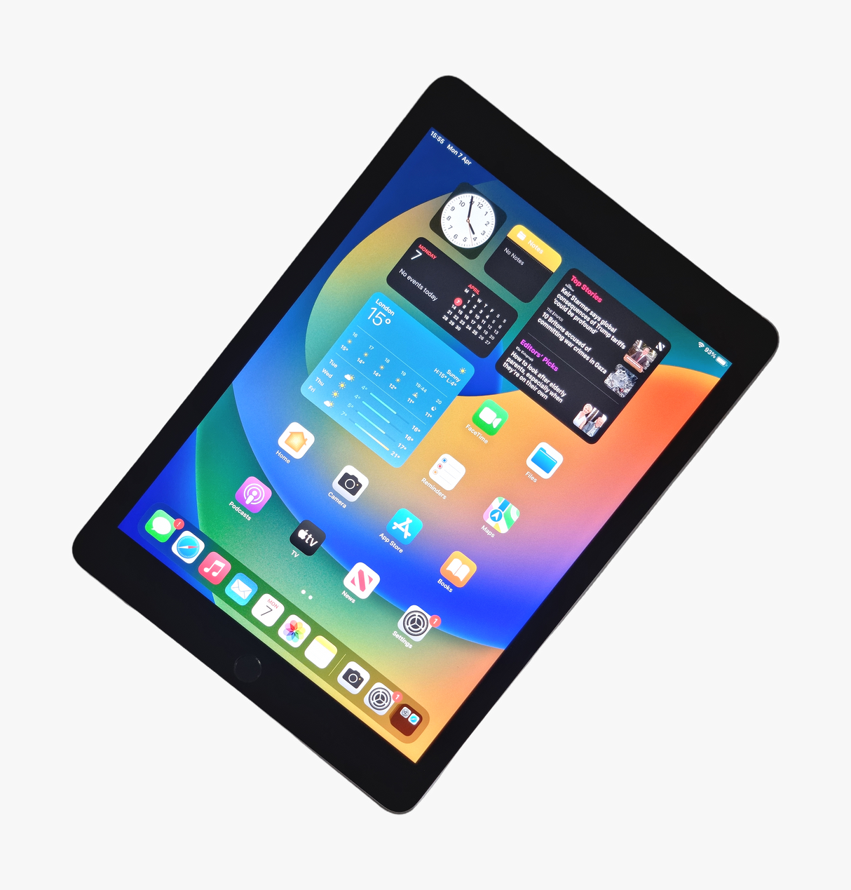 Apple iPad Pro 9.7" 1st Gen Tablet, 128GB, Wi-Fi, Space Grey, A1673