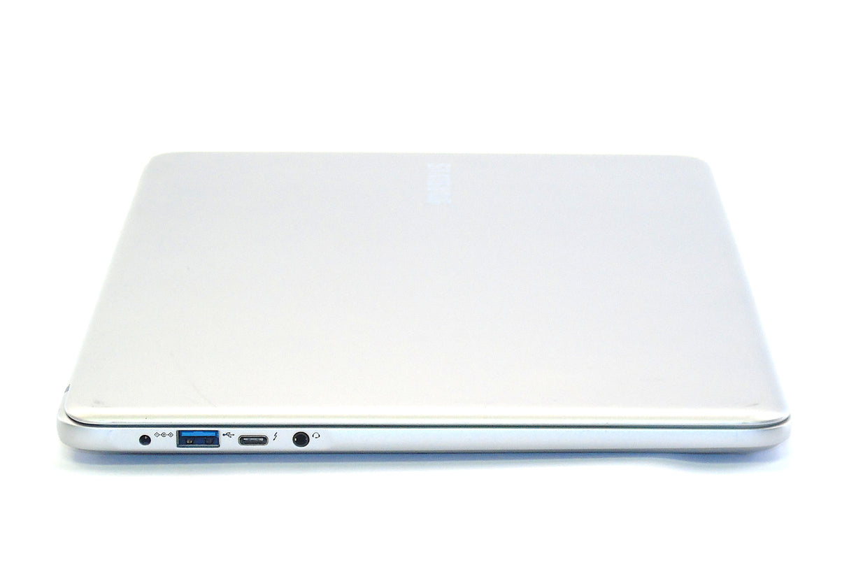 Ordinateur portable Samsung NP900X5T 15" i7 8e génération 16 Go RAM 256 Go SSD GeForce MX150