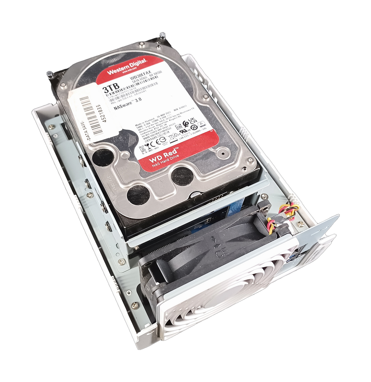 Synology DS220j 2-Bay Desktop NAS: 2x 3TB Hard Drives, Tested