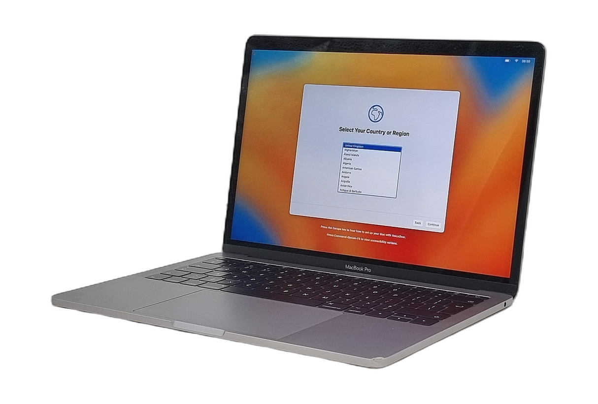 Apple MacBook Pro 2017 Laptop 13" Core i7 7th Gen, 16GB RAM, 512GB SSD (Grade C)