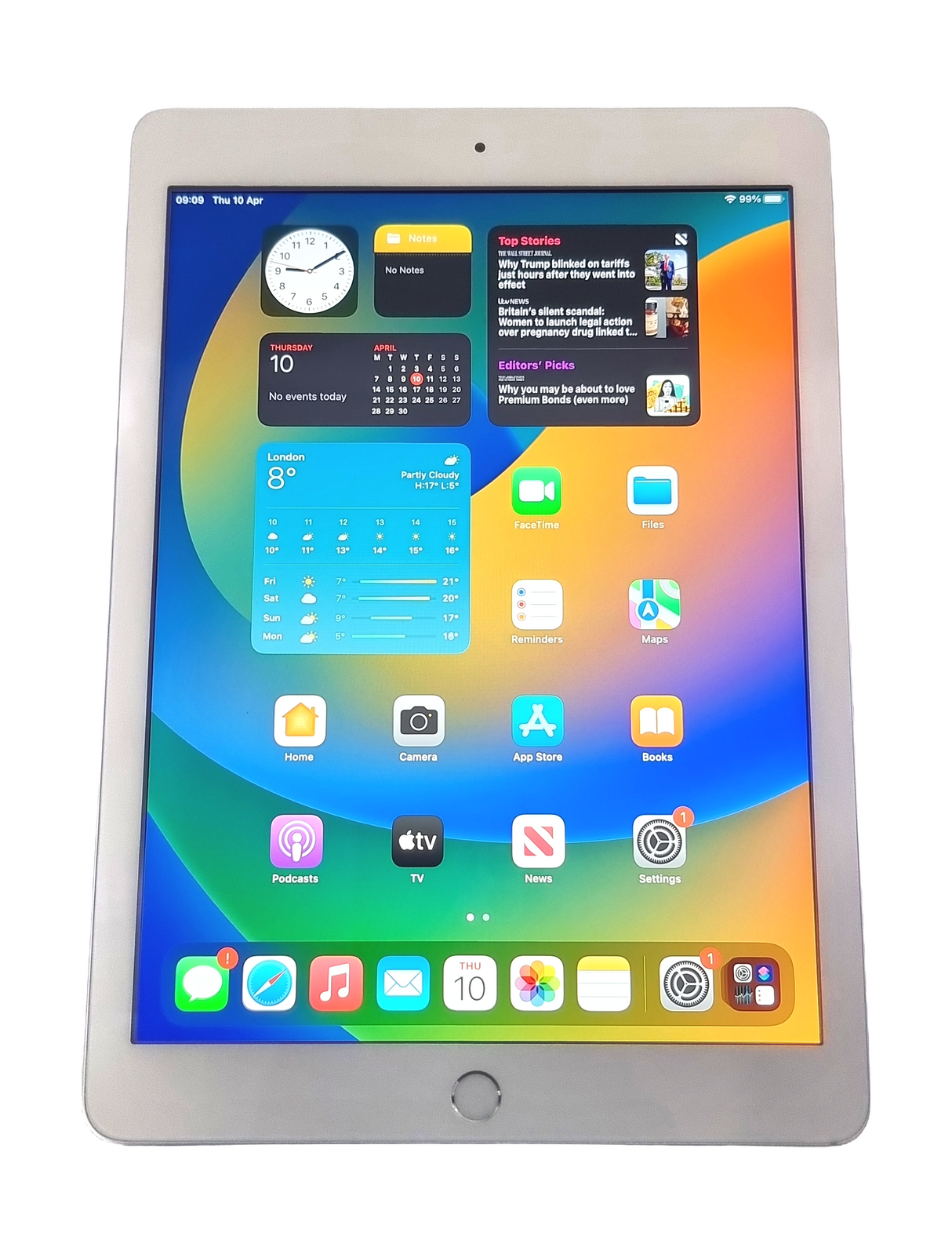 Apple iPad 5th Generation Tablet, 9.7", 32GB, Wi-Fi, Silver, A1822