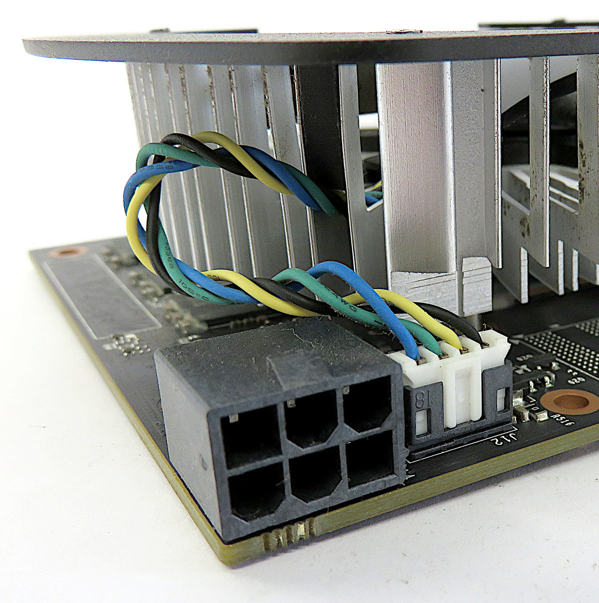 Carte graphique Nvidia GeForce GTX 1060, 3 Go GDDR5, PCIe, 3xDP, HDMI, DVI-D