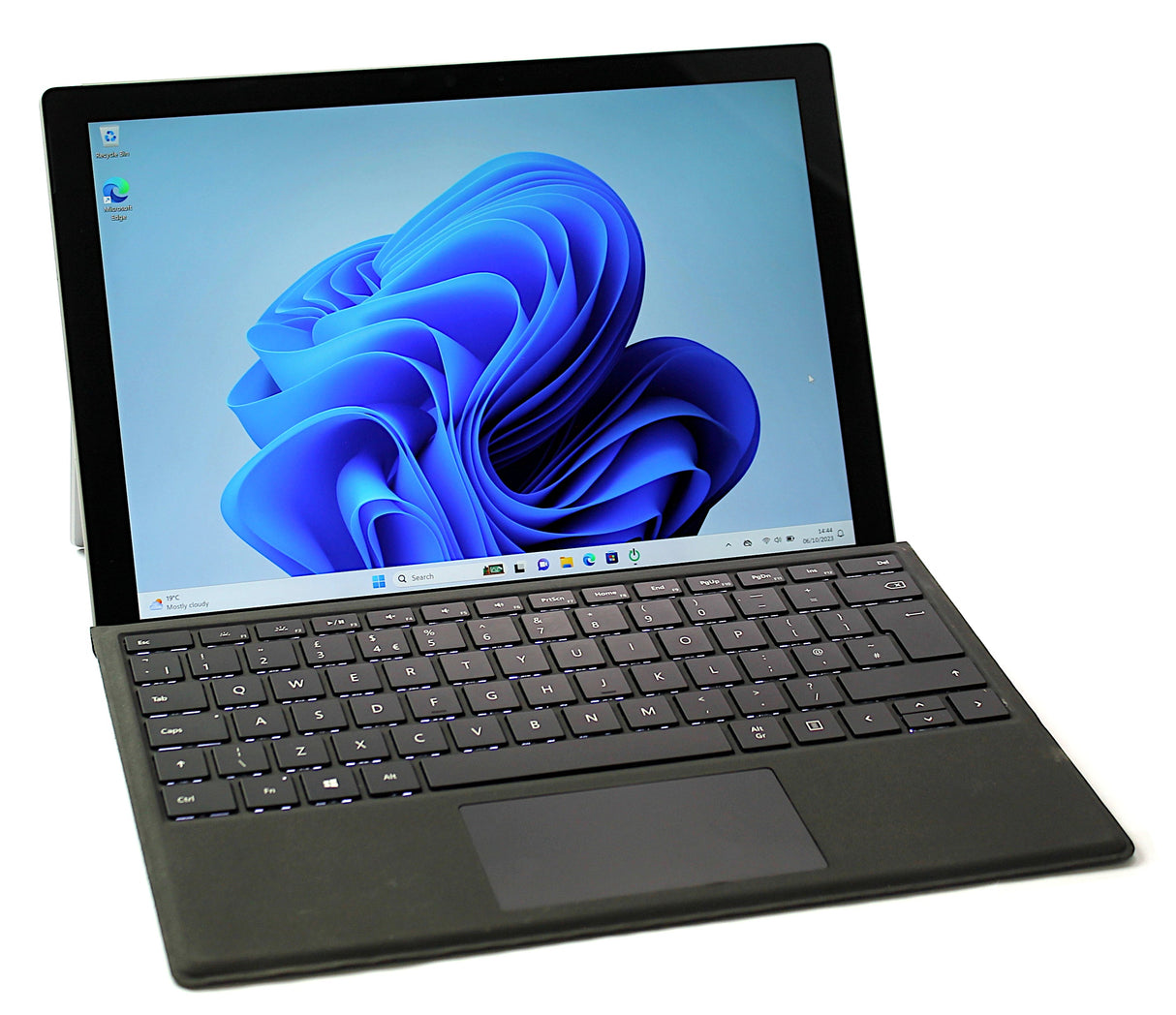 Microsoft Surface Pro 5 Tablet, Core i7 7th Gen, 8GB RAM, 256GB eMMC