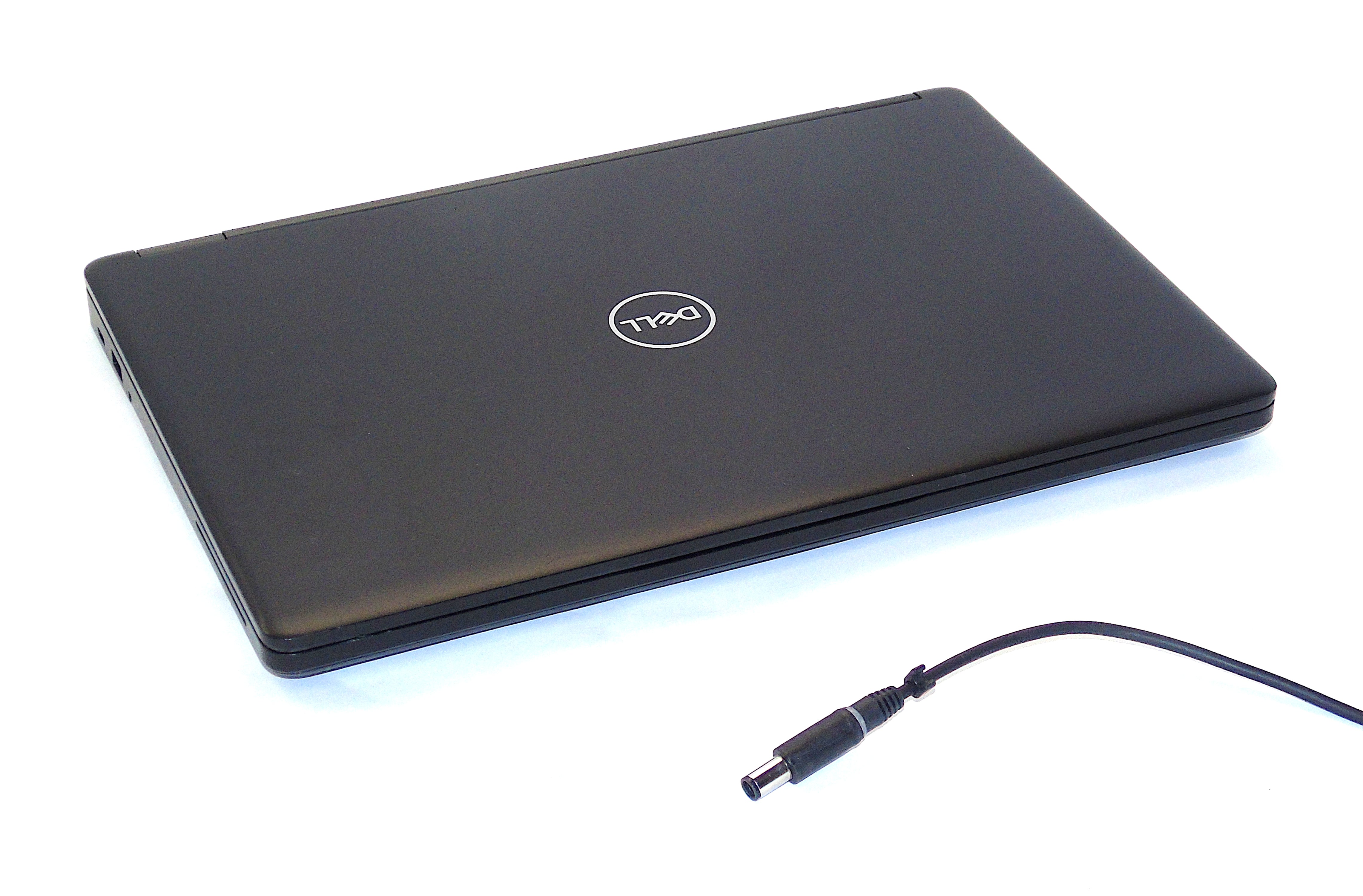 Dell Latitude 5490 Laptop, 14" Core i5 7th Gen, 8GB RAM, 256GB SSD, Windows 11