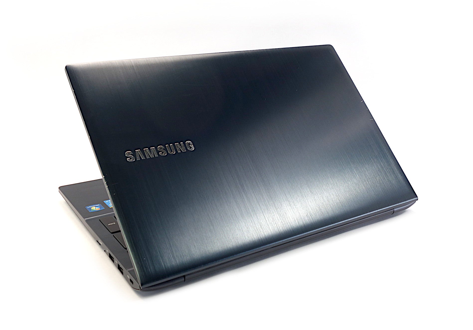 Samsung 870Z Laptop, 15.6" Intel Core i7, 8GB RAM 250GB SSD