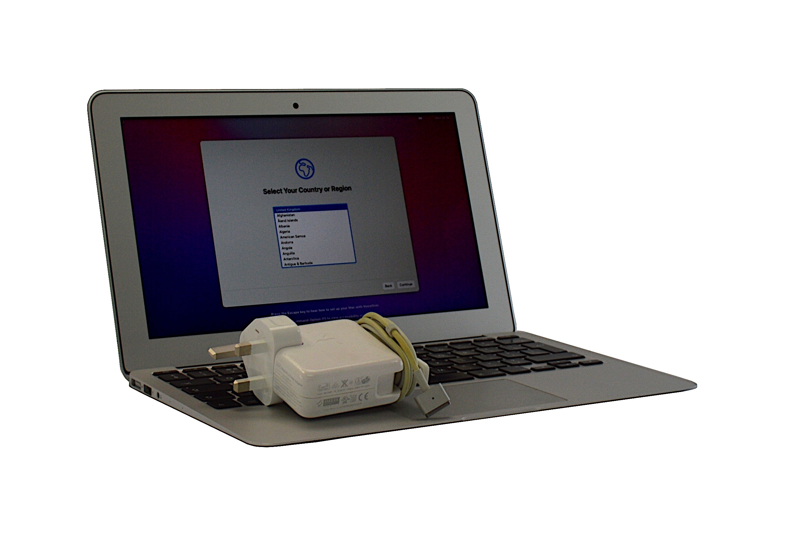 Apple MacBook Air 2015 Laptop, 11.6" Intel® Core™ i5, 4GB RAM, 128GB SSD, A1465