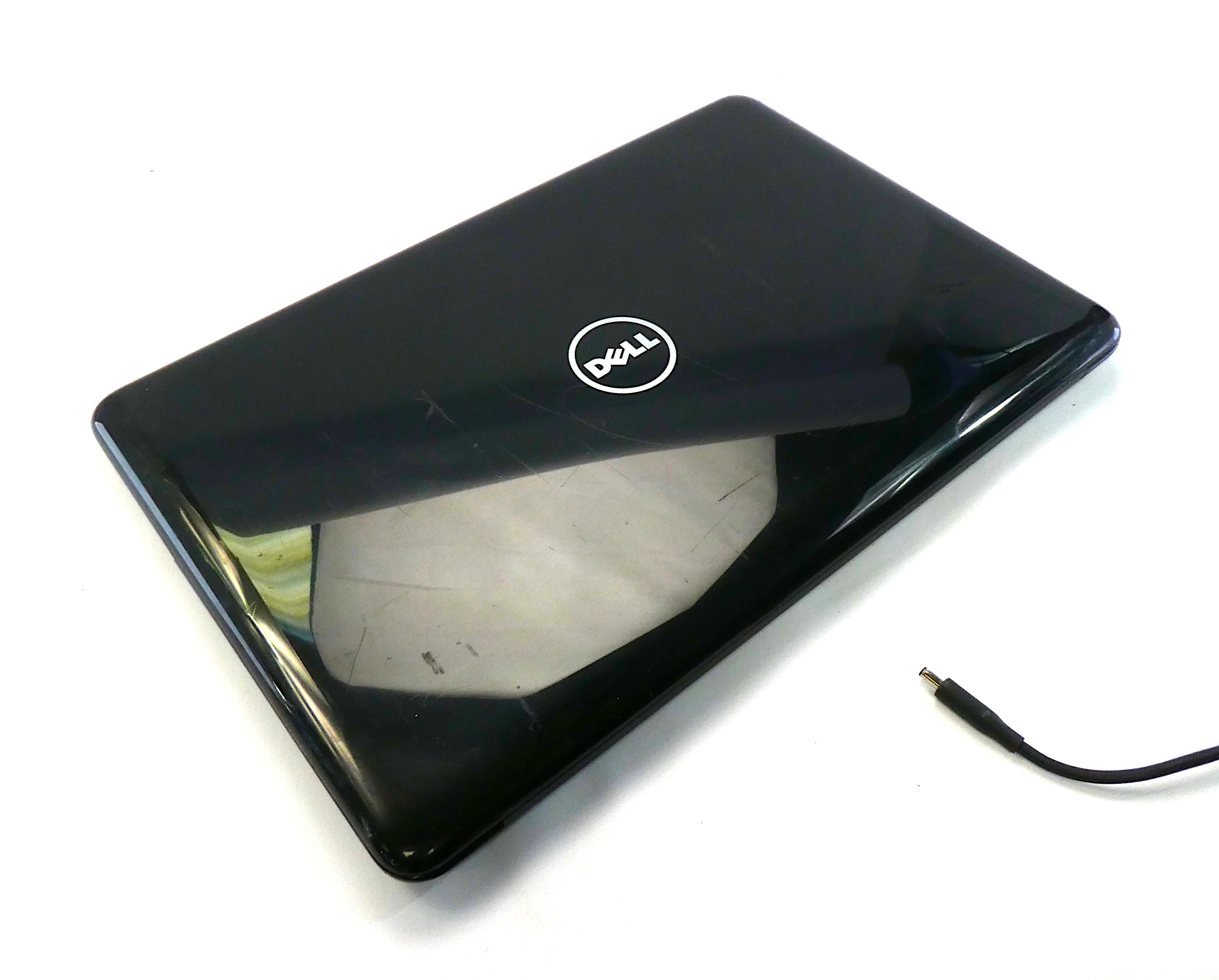Dell Inspiron 5767 laptop, 17.2" Intel Core i3, 8GB RAM, 256BG SSD