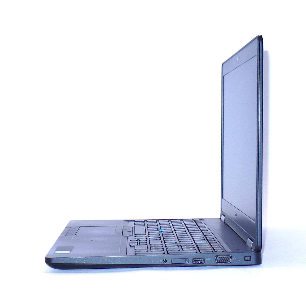 Dell Latitude 5590 Laptop, 15.6" Core i5 7th Gen, 8GB RAM, 128GB SSD, Windows 10